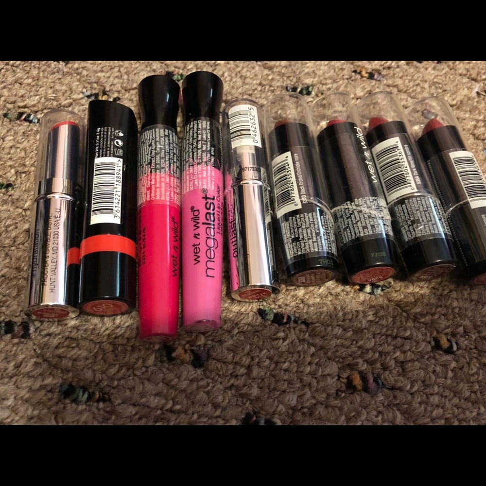 Lipstick lot